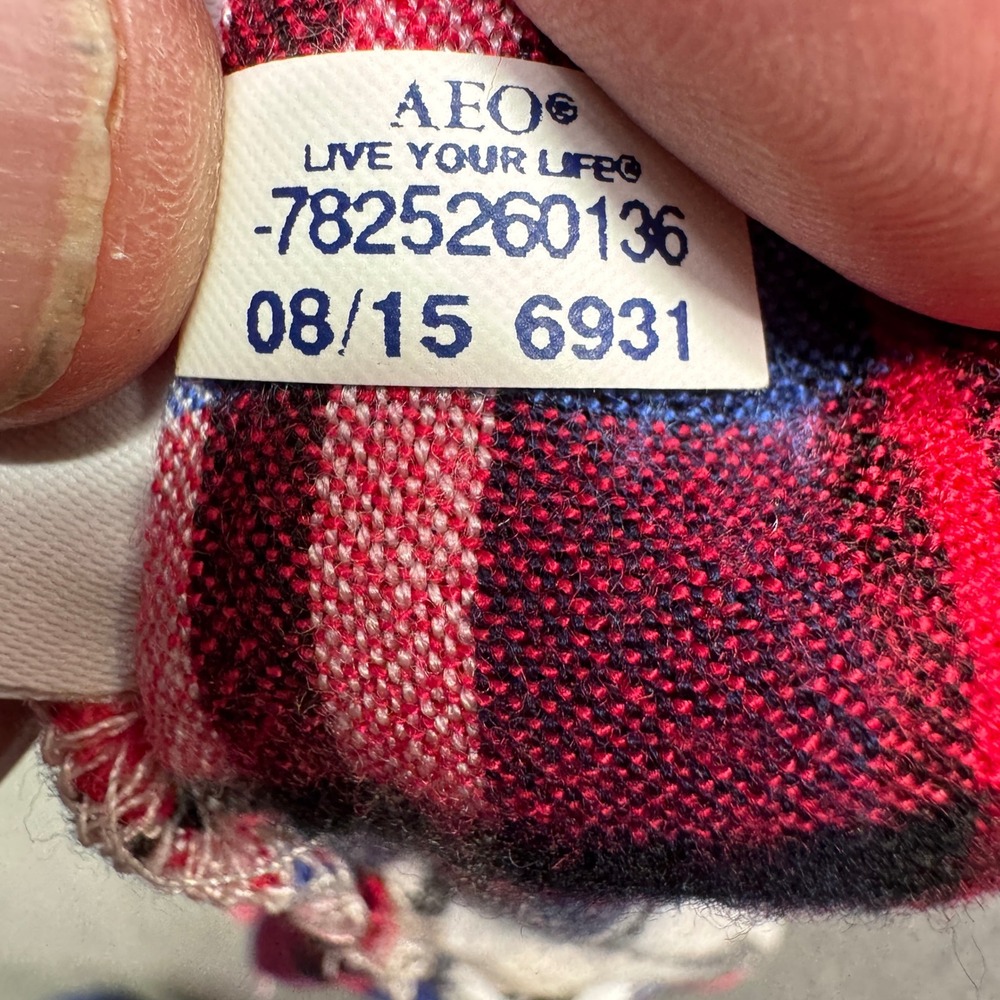 American Eagle Plaid Shirt Women XS Red Boyfriend Fit Flannel Button Up Soft - Picture 8 of 10